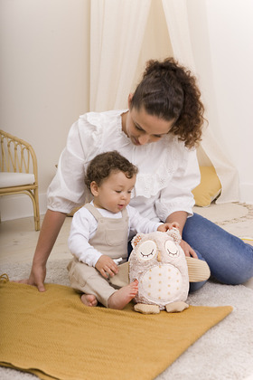 Cloud b® Nighty Night Owl Smart Sensor™-Plyšová hračka/Zvieratko s melódiou- Sova, 0m+