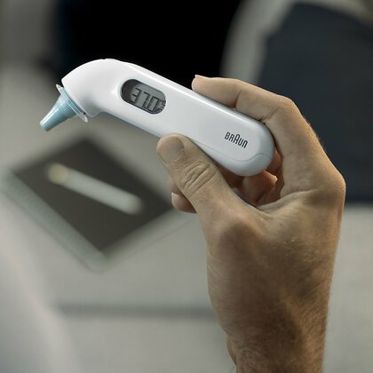 BRAUN ThermoScan 3 IRT3030 ušný teplomer