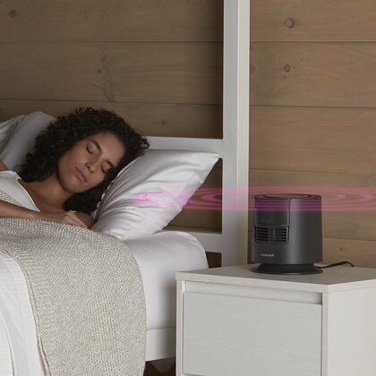 Honeywell HTF400E Nočný ventilátor s upokojujúcim zvukom