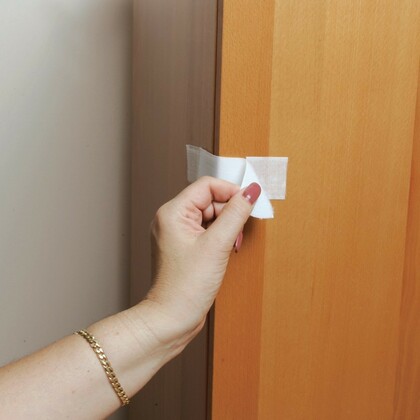 Dreambaby Bezpečnostní zámek na suchý zip