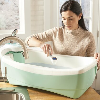 BRAUN BNT400 čelový bezdotykový teplomer s "AGE Precision" systémom, biely