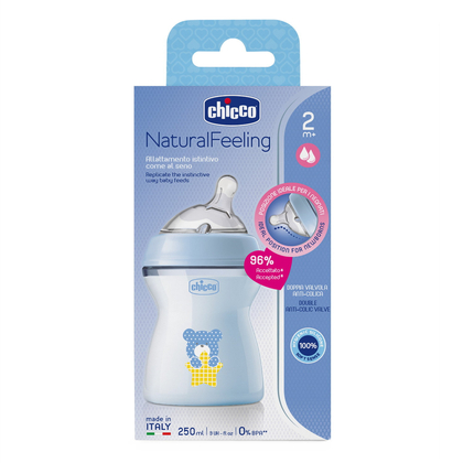Chicco Naturalfeeling Plastová láhev 250ml, silikonová savička, střední průtok 2+, modrá