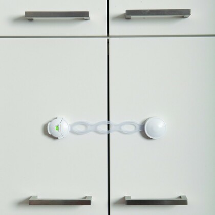 Dreambaby  Nastaviteľný bezpečnostný zámok na skrinky, 1ks