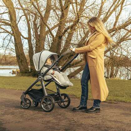 Oyster Športový Kočík Oyster 3, Tonic - šedý rám
