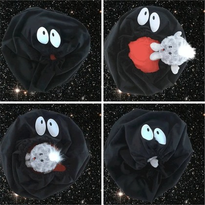 Celestial Buddies Plyšová Čierna diera