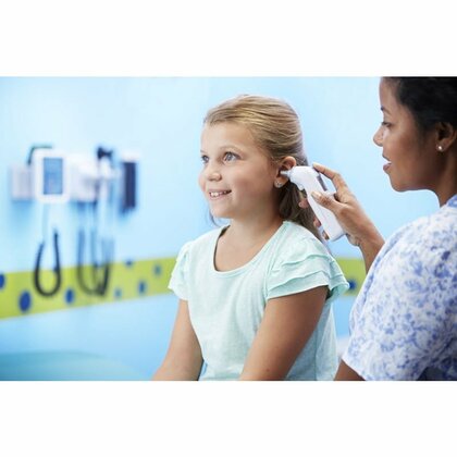 BRAUN Thermoscan Pro 6000-300 ušný teplomer s náhradnými krytmi pre nemocničné účely