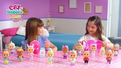 IMC Toys Cry Babies Séria Dress me up - Bábika s doplnkami