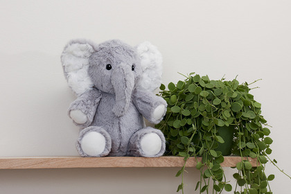 Cloud b® Eli The Elephant On The Go™, plüssjáték/kisállat dallamelefánttal, 0 m+