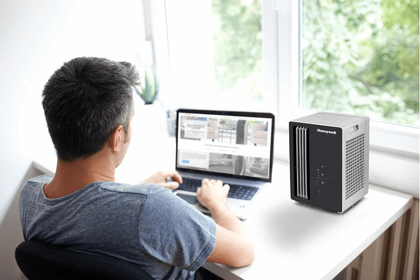 Honeywell ZETA DCS2AE Chladič vzduchu s odparovaním, strieborný