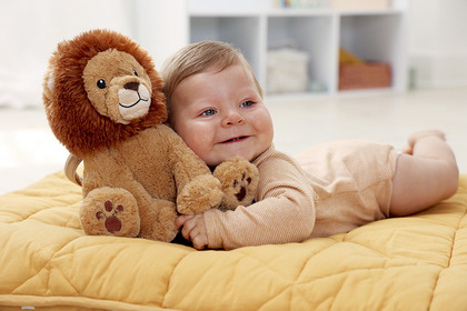 Cloud b® Louis The Lion™, Zvieratko s melódiou-Lev, 0m+