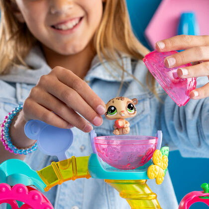 Littlest Pet Shop Fun Factory Playset - Zábavná továrna
