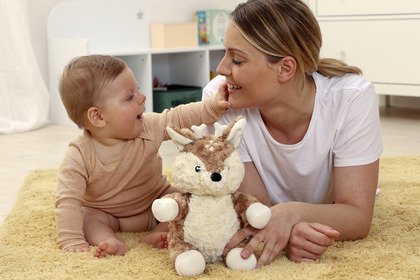 Cloud b® Love Light Buddies - Finley Fawn ™ Nočné svetielko s melódiou, Srnka, 0m+