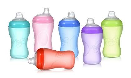 Nuby Môj prvý netečúci pohárik s mäkkým náustkom, 300 ml