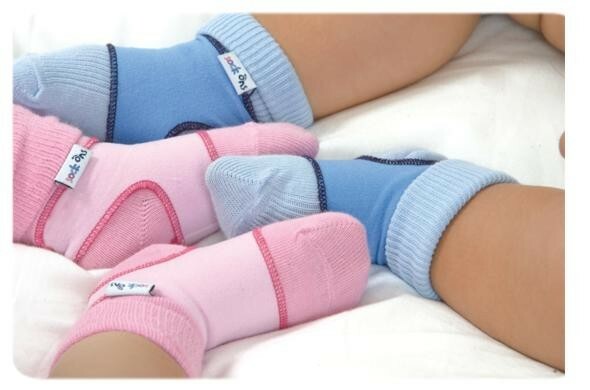 Sock Ons Návleky ne detské ponožky, Fuchsia - Veľkosť 6-12m