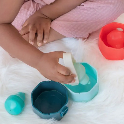 Miniland Hračka na triedenie tvarov pre deti, Kmeň stromu