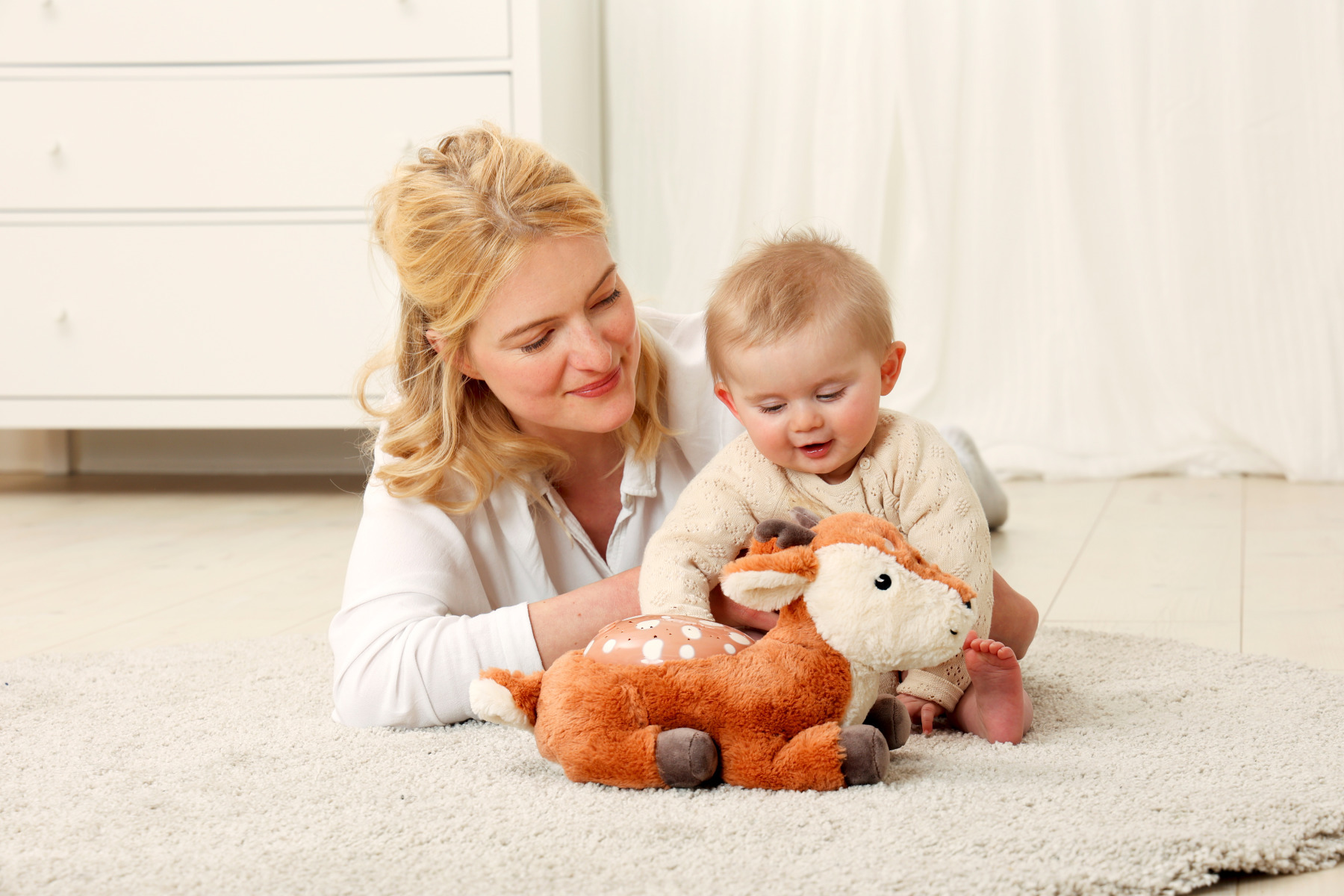 Cloud b® Twilight Buddies™ Fawn - Nočné svetielko s projekciou - Deer