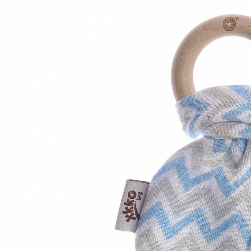 XKKO Hryzátko BMB Lístky - Chevron Baby Blue