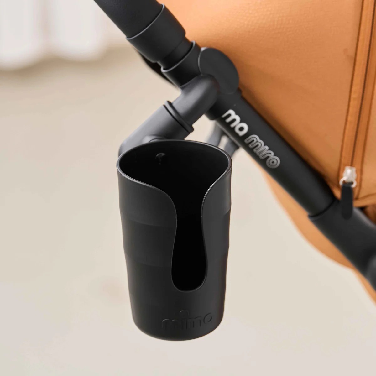 Mima Držiak na pohár ku kočíku Mima Miro