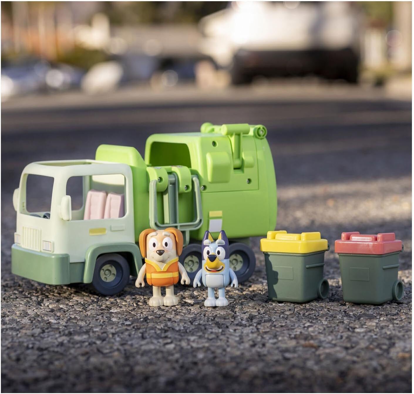 BLUEY Garbage Truck, Smetiarske auto - set figúrok s príslušenstvom