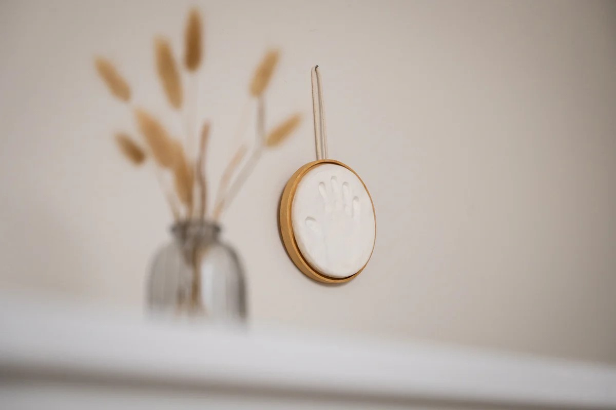 Petit Artichaut Sada na odtlačok, drevený medailón