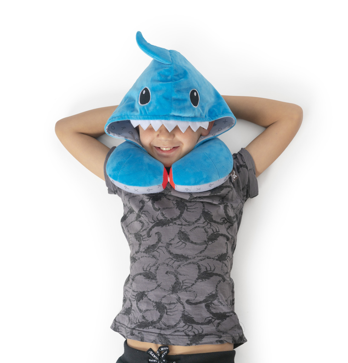 Benbat Cestovný vankúš s kapucňou Total Neck Support – Žralok (1–4 roky)