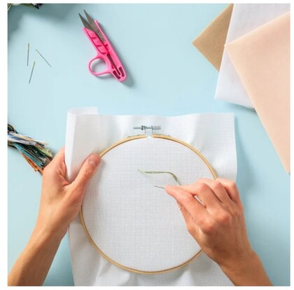 WOW BOX Kreatívna sada na vyšívanie Plameniak