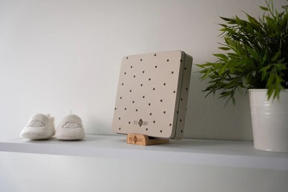 Petit Artichaut Čtvercová krabička na otisk - srdíčka