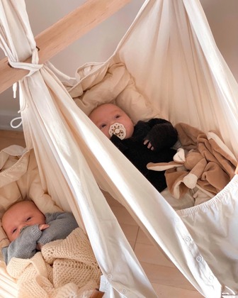 Membantu Basic Dvojitý hojdací vak pre dvojičky – Šedý