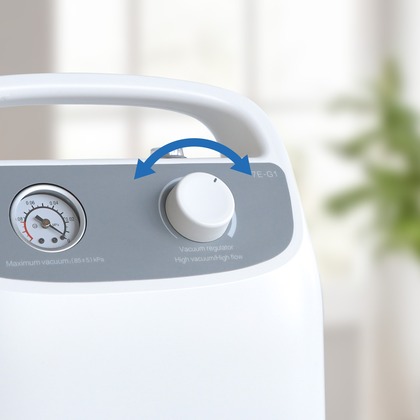 NOVAMA EXPERT ESUXMOB Moderná prenosná elektrická odsávačka s integrovanou batériou