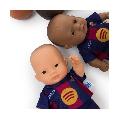 Miniland Realistická bábika FC Barcelona – Chlapček (Latinoameričan), 21 cm