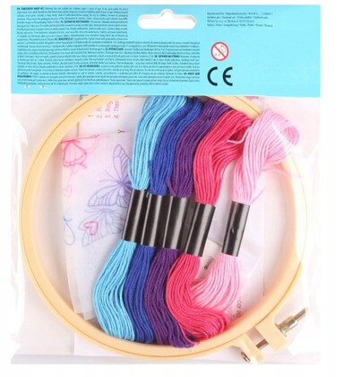 WOW BOX Kreatívna sada na vyšívanie Motýle