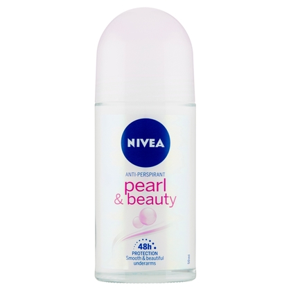 NIVEA Pearl &amp; Beauty Guľôčkový antiperspirant, 50 ml