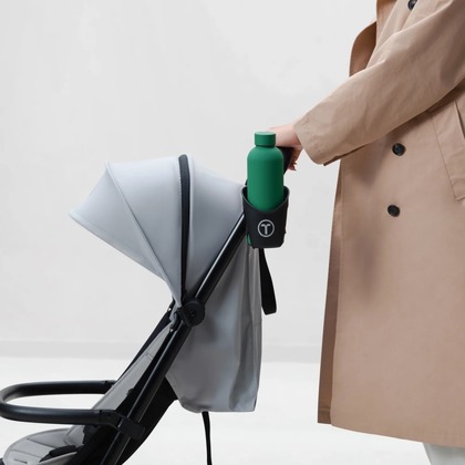 SmarTrike Univerzálny držiak na pohár a fľašu pre trojkolky, čierny