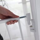 MUNCHKIN Lindam Push To Shut biztonsági kapu, 64,5-102 cm, fehér