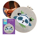 WOW BOX Kreatívna sada na vyšívanie Panda