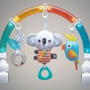 BenBat Senzorická hrazdička s hračkami na kočík a autosedačku - koala