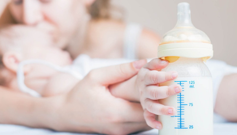 Jak zvýšit přísun mateřského mléka odsáváním.