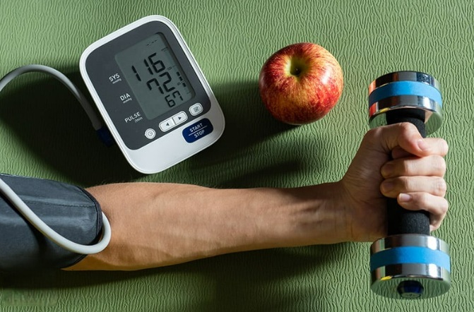Prečo sa oplatí merať si krvný tlak, aj keď ste v dobrej kondícii?