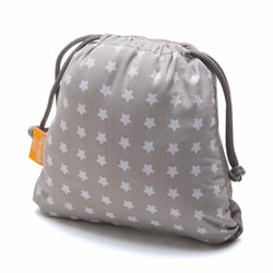 BabyToLove Nomade Stoff-Reisehochstuhl mit Bezug für die Rückenlehne – weiße Sterne