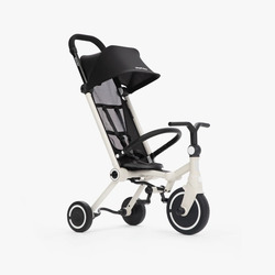 SmarTrike Wonder Multifunkčná trojkolka – čierno-biela